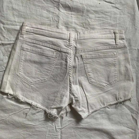 Blank NYC white denim shorts BOGO $5 - Picture 2 of 3